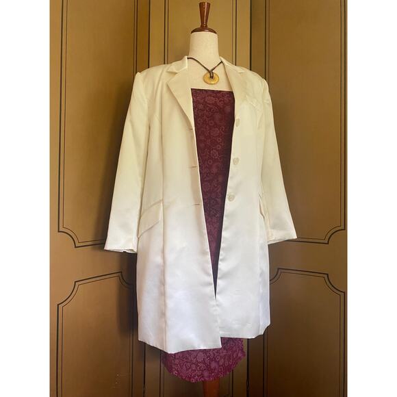 Vintage long jacket in white, size 12 - Picture 1 of 6